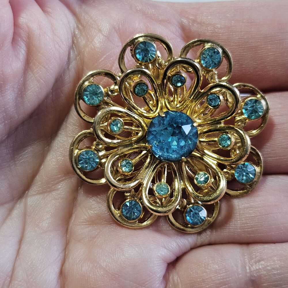 Vintage Coro Brooch Flower Blue Rhinestones Gold Tone Signed Pin